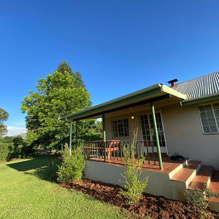 Under The Oak Villa Underberg Exterior photo