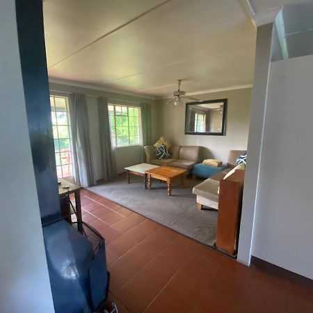 Under The Oak Villa Underberg Exterior photo